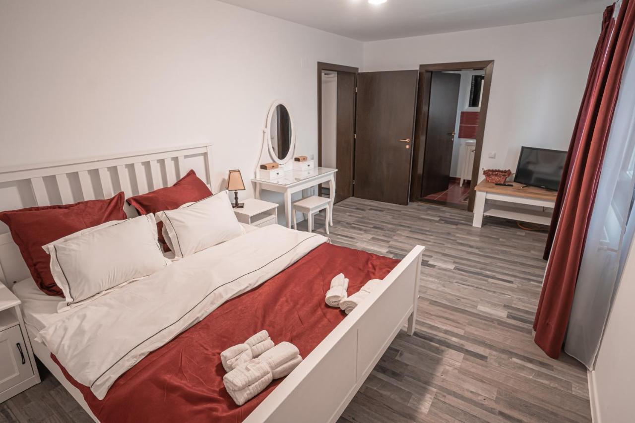 Casa Danei Hotel Брашов Екстериор снимка
