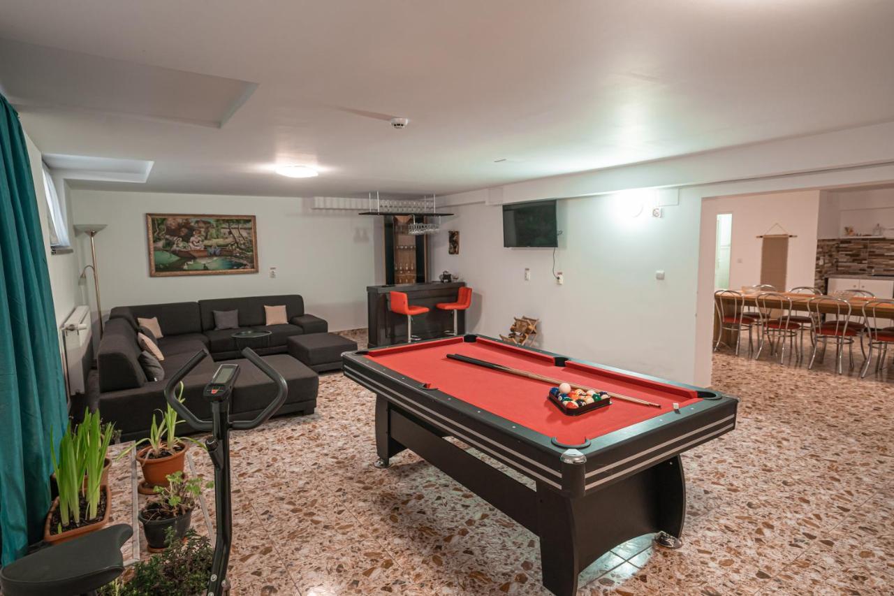 Casa Danei Hotel Брашов Екстериор снимка